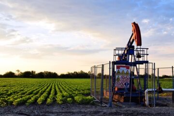 Станок качалка для добычи нефти