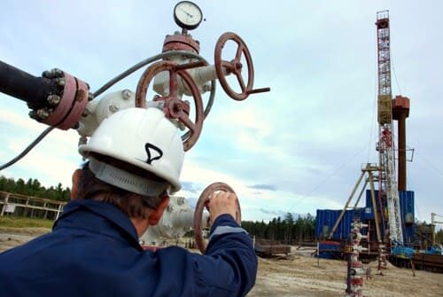 Бурение нефтяных скважин на кусту